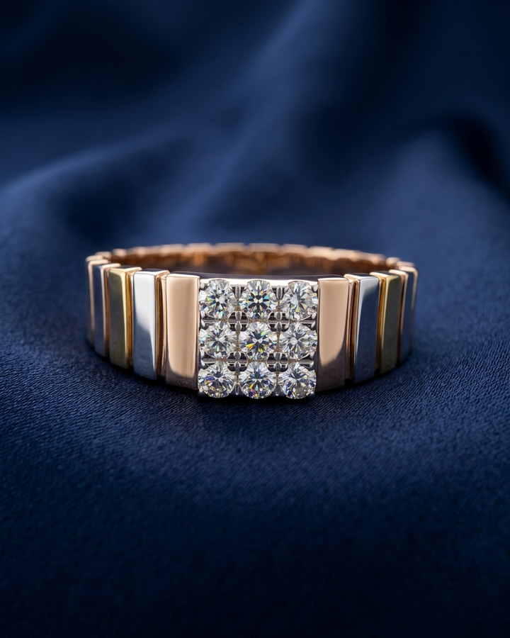 The Monarch Diamond Cluster Ring