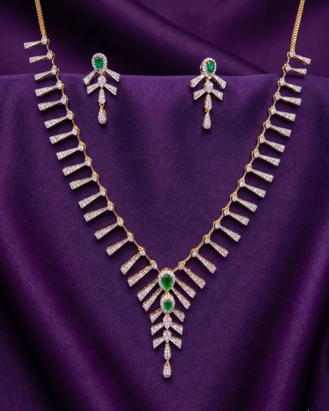 DIAMOND NACKLACE